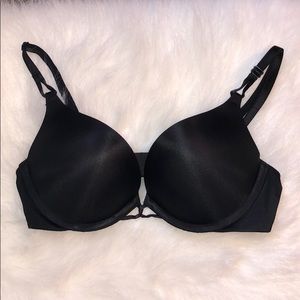Victoria’s Secret Miraculous Plunge 34 A